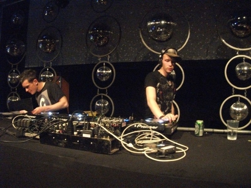X-QLUSIVE - D-BLOCK & S-TE-FAN - Sobota 22. 1. 2011